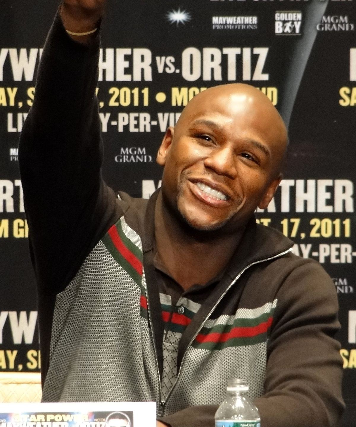 Floyd Mayweather Jr. en la conferencia de prensa de la pelea contra Víctor Ortiz, 2011