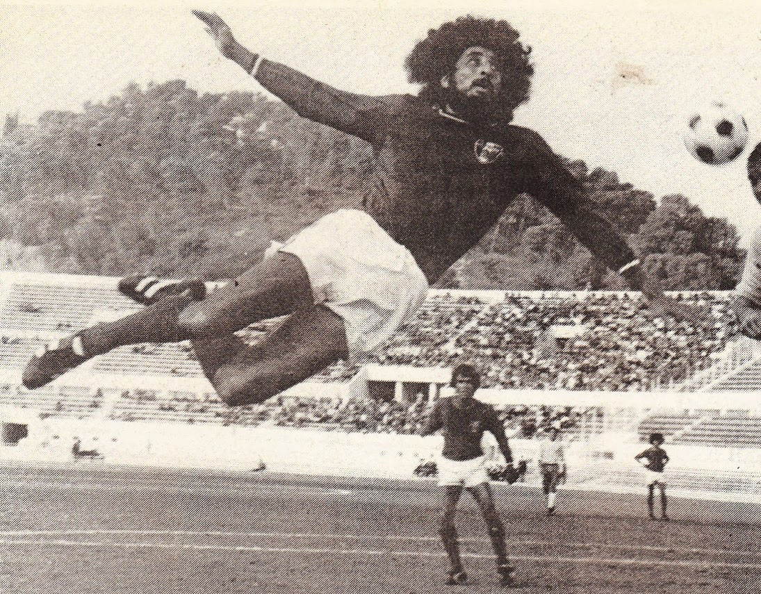 Leonardo Cuéllar en 1975